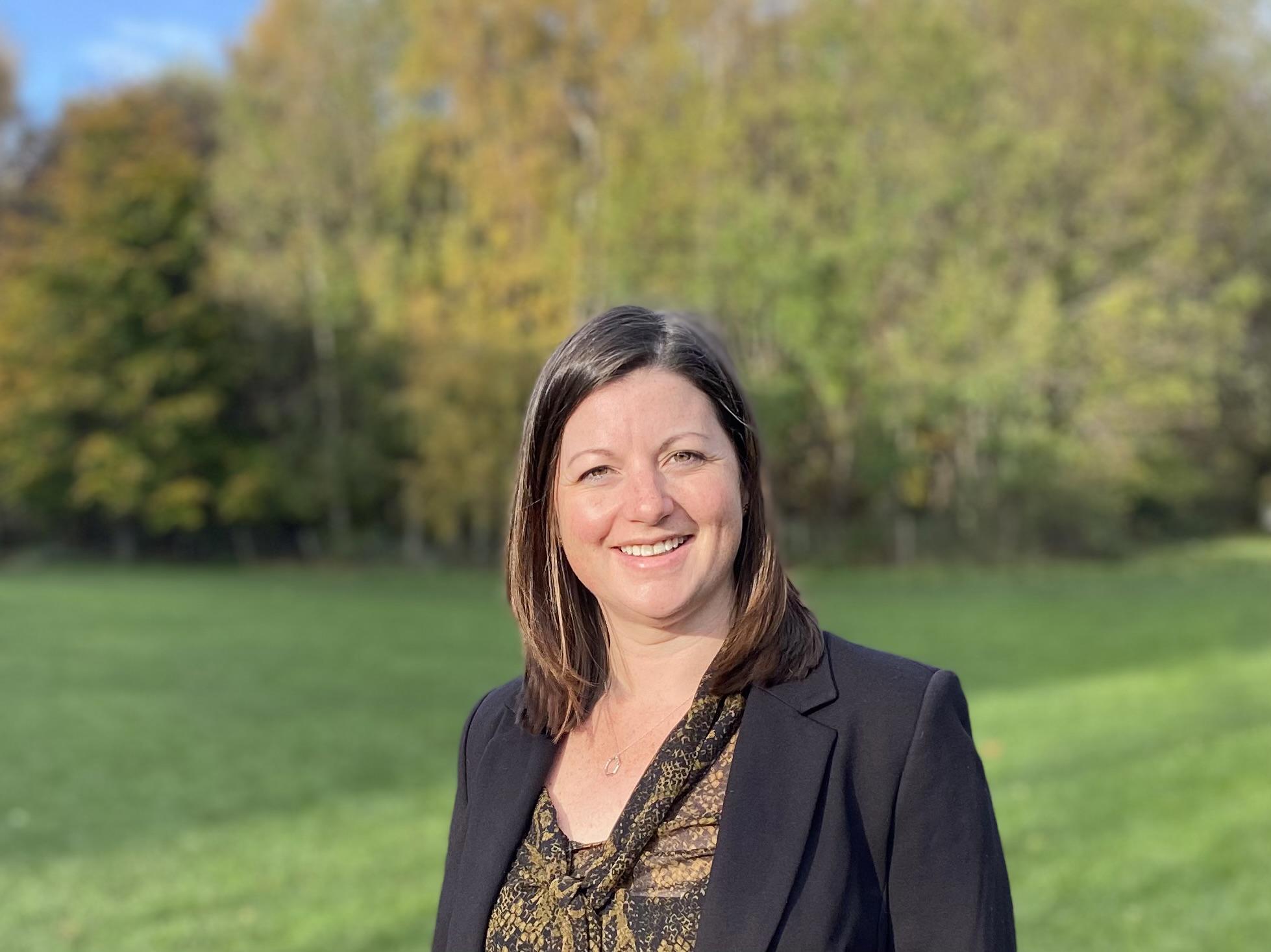 Beth Scaysbrook Full