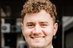 Henry Headshot 7050 2